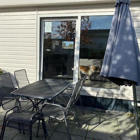 Coco'S Beach Resort Sint-Annaland Buitenkant foto